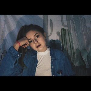 Meet your Posher, Grace